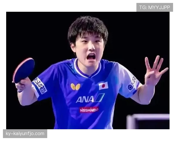 张本智和训练完偷偷吃拉面被拍，自律人设崩了？